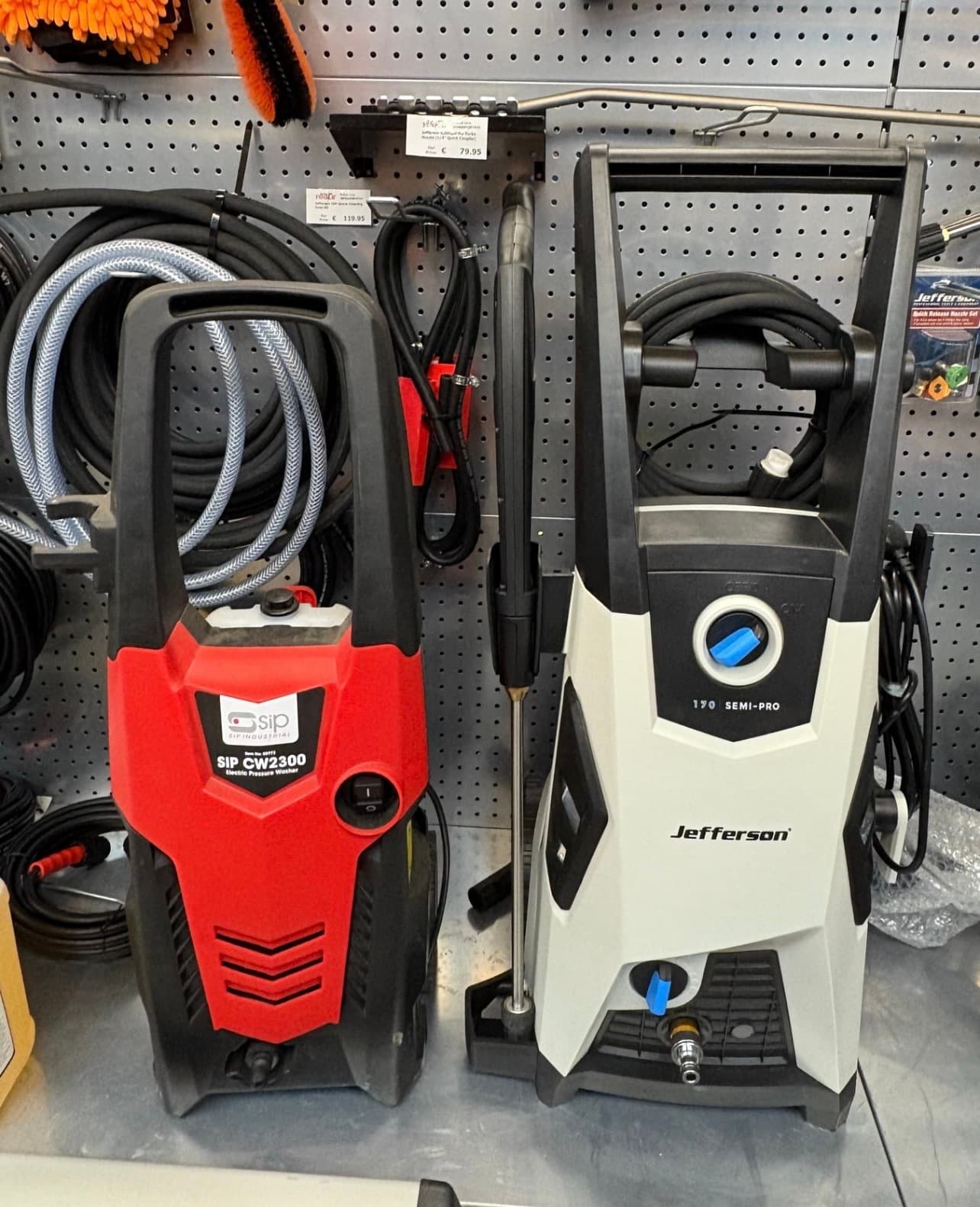 Tools & Hardware